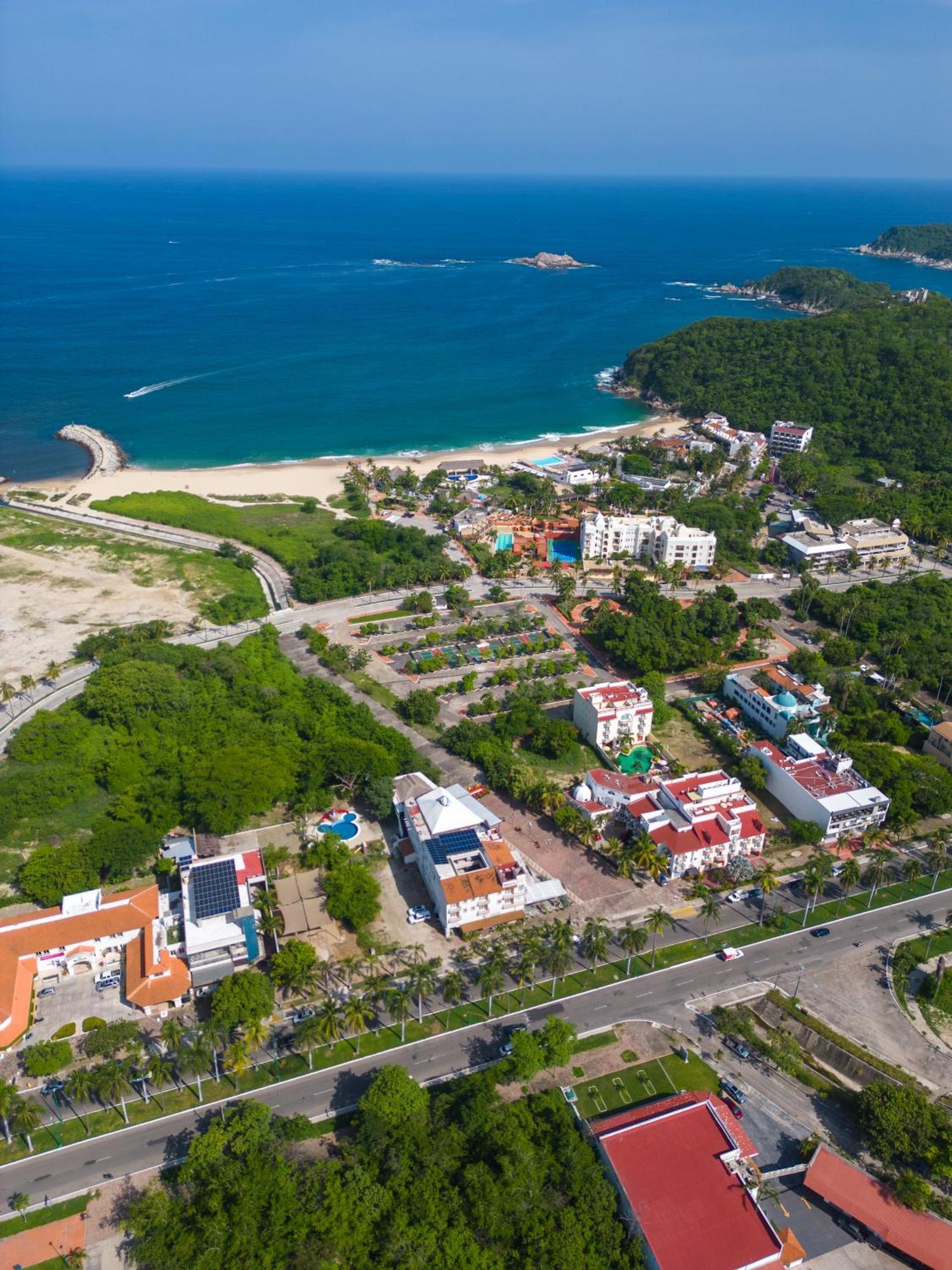 Hotel Casa Danna Huatulco à Santa Cruz Huatulco Extérieur photo